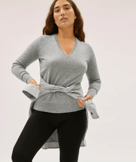 The Cashmere V-Neck in Heather Grey. Image via Everlane.