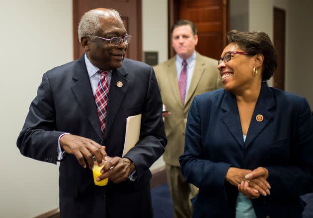 Rep. Jim Clyburn (D-S.C.), left, chats with then-Rep. Marcia Fudge (D-Ohio) in 2013. Clyburn has taken a keen interest in the race to succeed Fudge, who is now HUD secretary. (Photo: Bill Clark/Getty Images)