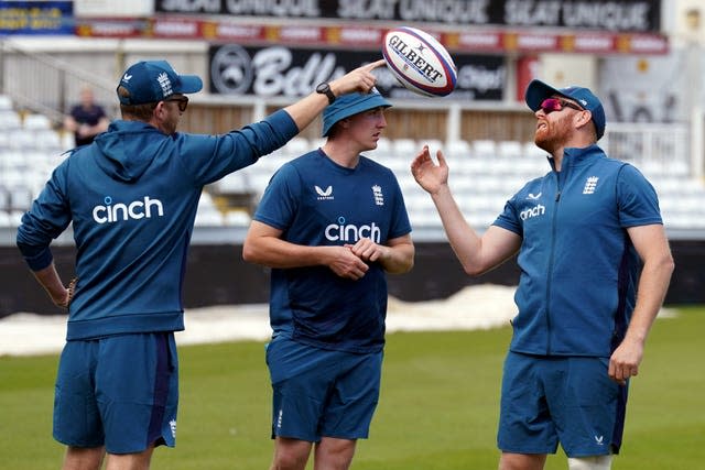 Jonny Bairstow (right) and Harry Brook (centre) during a nets session