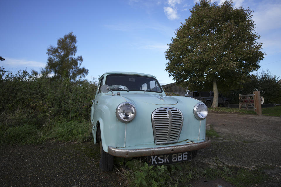 Wide angle closeup of an old car, taken with the Sigma 10-18mm f2.8 DC DN lens for APS-C mirrorless