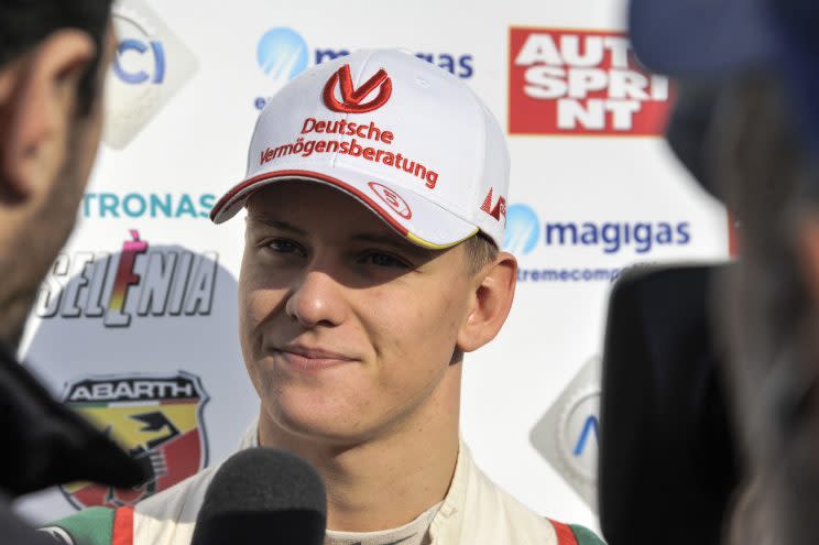 Mick Schumacher zeigt sich in der Öffentlichkeit nun viel offener. (Bild: ddp)