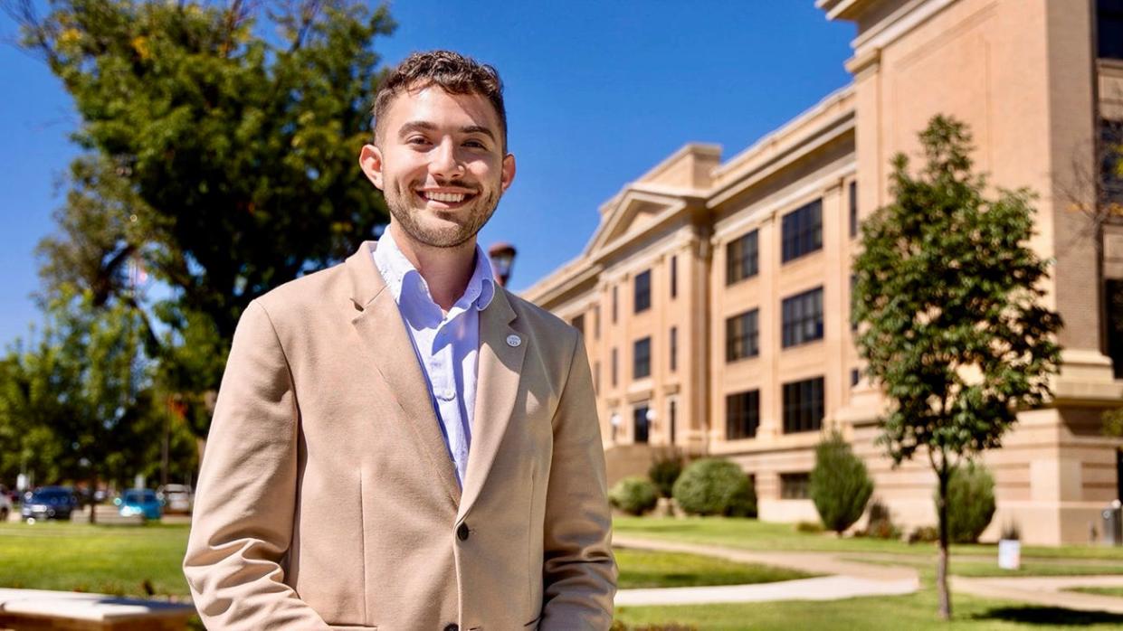 Filiberto Avila, a senior digital media and communication major from Spearman, recently won a Fulbright English Teaching Assistantship Program award for the 2024-2025 academic year.