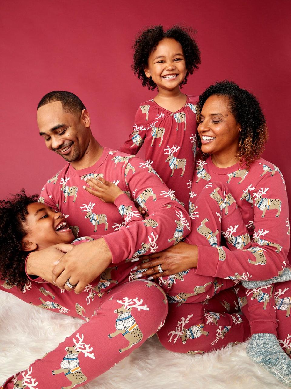 matching family holiday pajamas