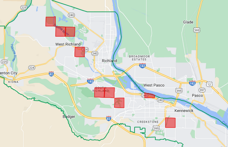 Neighborhoods where mosquitoes infected with West Nile virus in 2023 are shown.