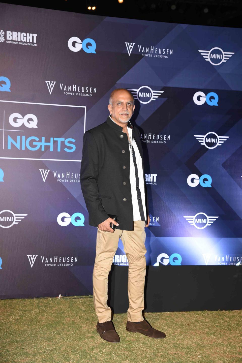 Bollywood meets fashion at 'Van Heusen and GQ Fashion Nights 2016' finale