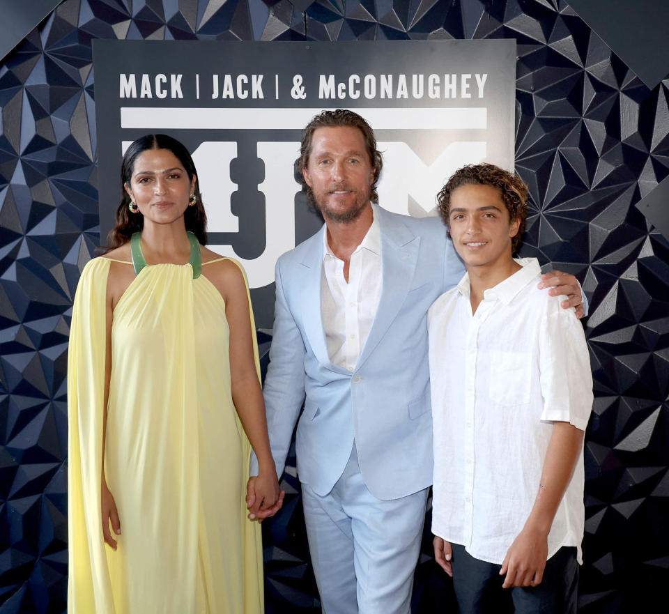 Camila Alves McConaughey,  Matthew McConaughey and Levi Alves McConaughey  (Gary Miller / WireImage)