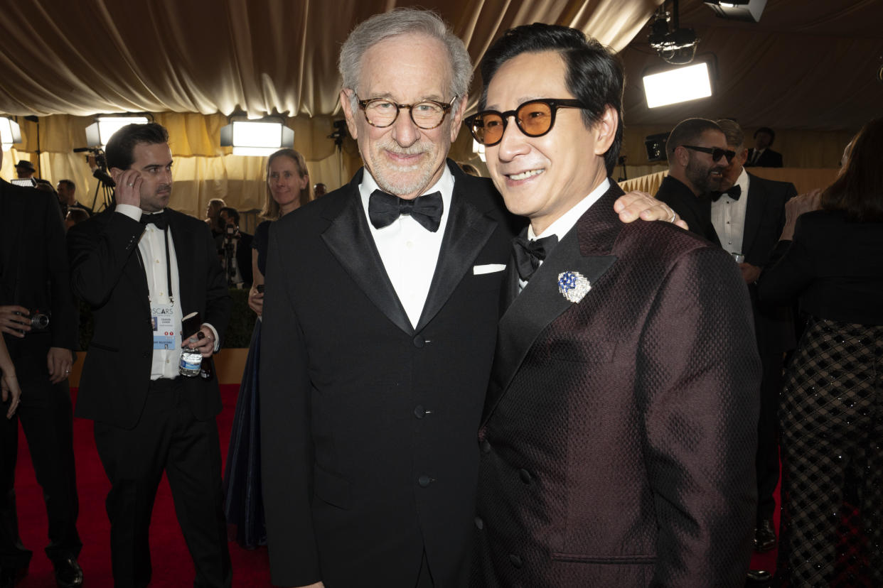 Ke Huy Quan habrá ganado el Oscar en 2023 pero no significa que haya perdido una gota de su conocida humildad. (Foto de Eric McCandless/Disney via Getty Images)