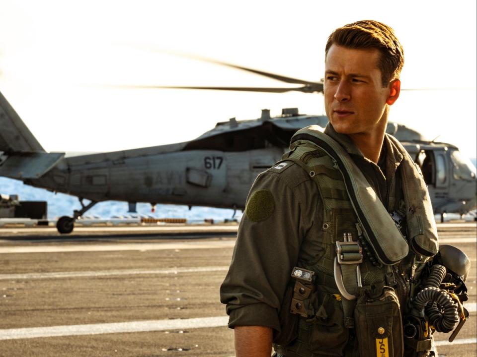 Glen Powell plays Hangman in ‘Top Gun: Maverick’ (Scott Garfield/Paramount Pictures)