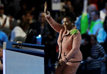 U.S. Representative Sheila Jackson Lee (D-TX) waves before addressing the Democratic National Convention in Philadelphia, Pennsylvania, U.S. July 26, 2016. REUTERS/Scott Audette