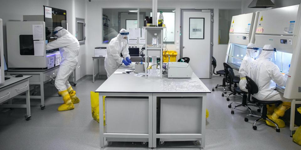 Companies' race to make antibody kits