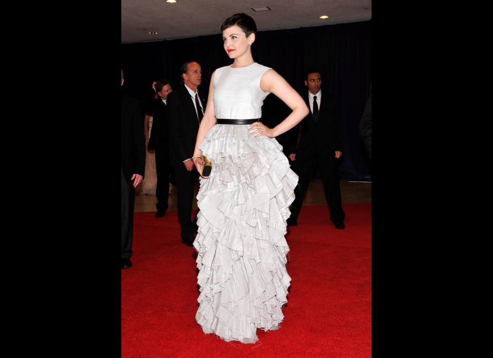 Who knew H&M could look so chic? Yes, the gorgeous actress is indeed wearing <a href="http://www.huffingtonpost.com/2012/04/30/ginnifer-goodwin-hm-dress-white-house-correspondents-dinner_n_1465214.html" target="_hplink">a $299 H&M gown</a>. We love the cascading ruffles offset by a minimalist top and belt. You don't even need any jewelry!     2012 White House Correspondents' Association Dinner  (Photo Credit: Getty Images)