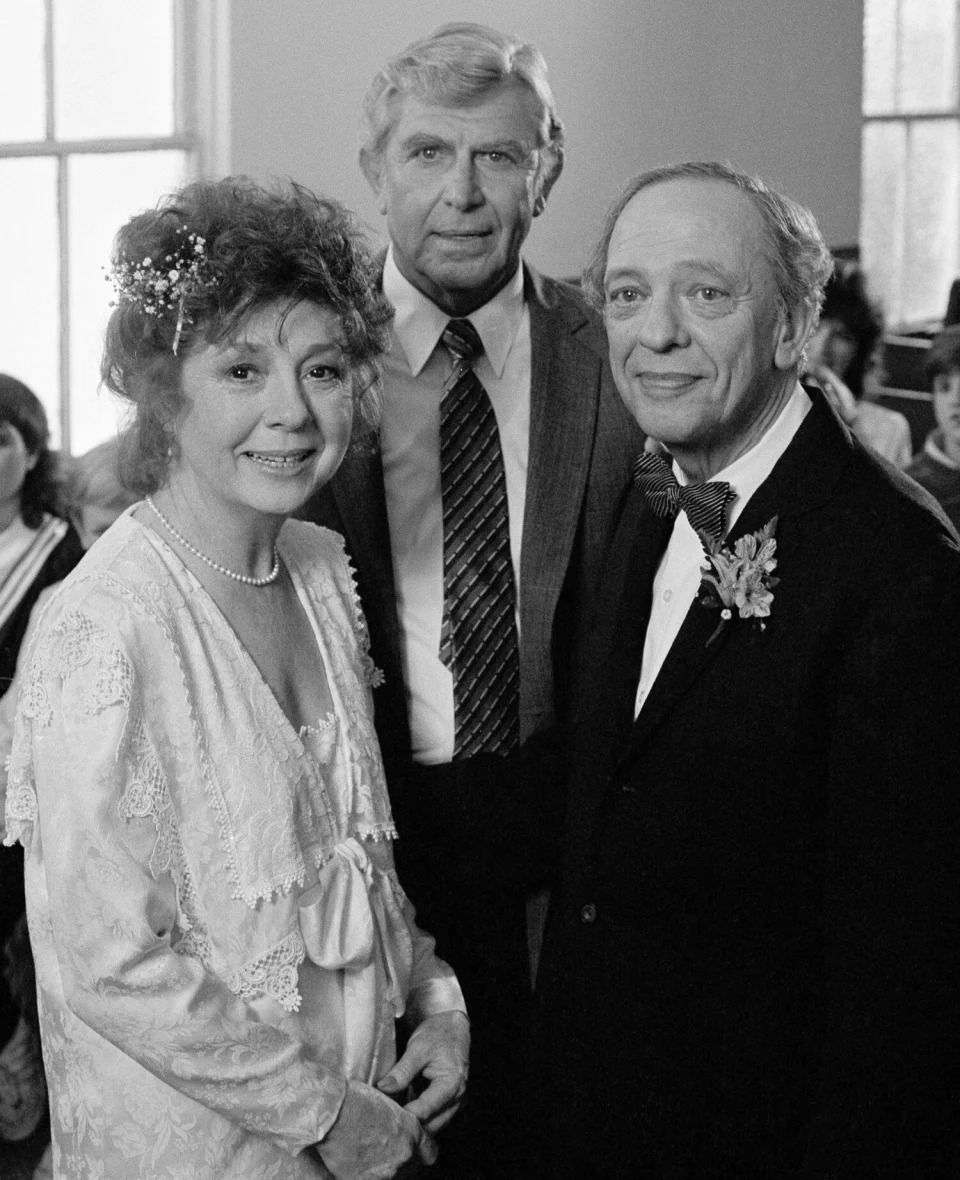 Lynn as Thelma Lou, Andy Griffith as Andy Taylor, Don Knotts as Barney Fife