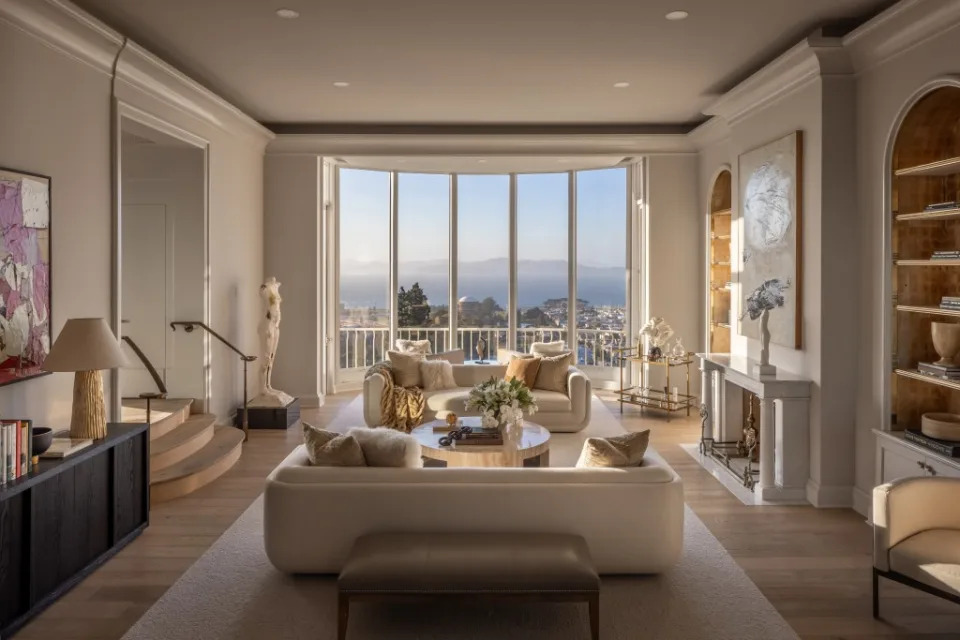 A living room. Jacob Elliott for Sotheby's International Realty