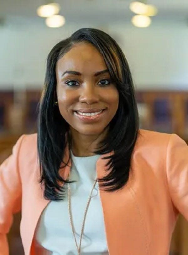 Monroe’s Second Missionary Baptist Church’s First Lady Dionna Johnson. She is a Detroit native and has traveled extensively throughout the Caribbean on mission trips, teaching and volunteering with young children. She and The Rev. Terrence L. Johnson have 3 children.