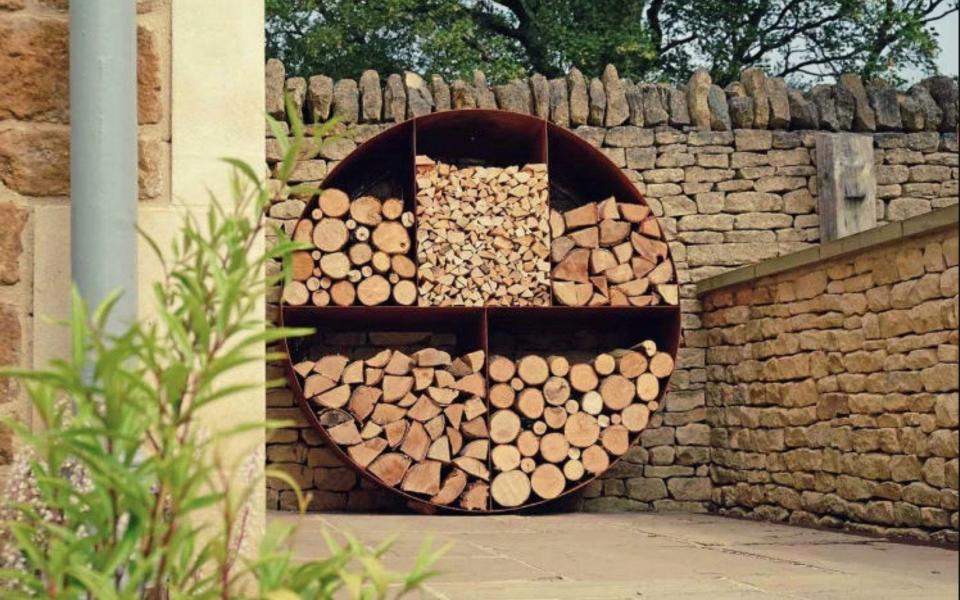 Parker and Coop circular log store - Parker and Coop