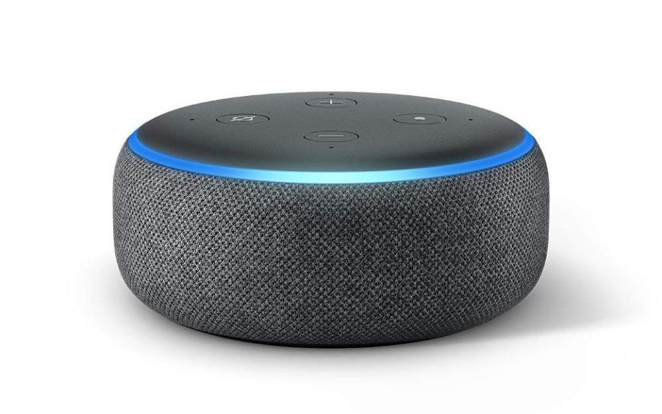 Echo Dot (3rd Gen) cyber monday amazon - Amazon