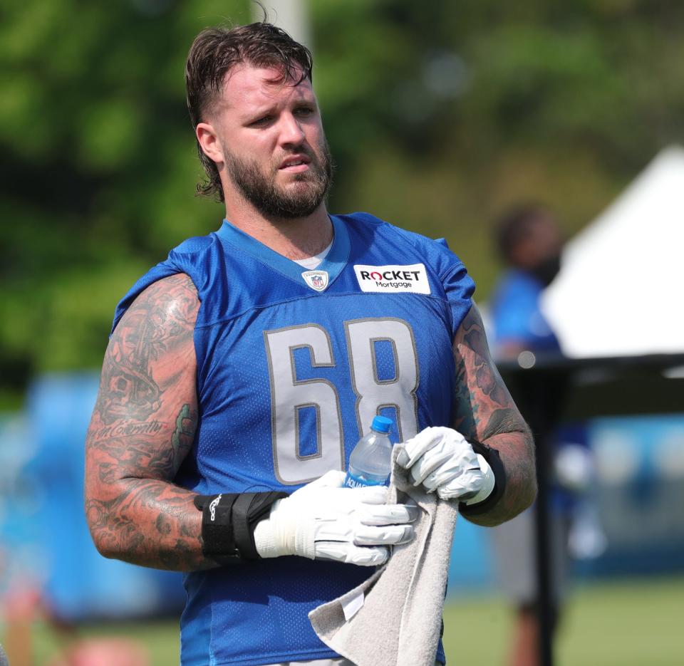 Lions lineman Taylor Decker walks off the field after training camp in Allen Park on Thursday, July 29, 2021.