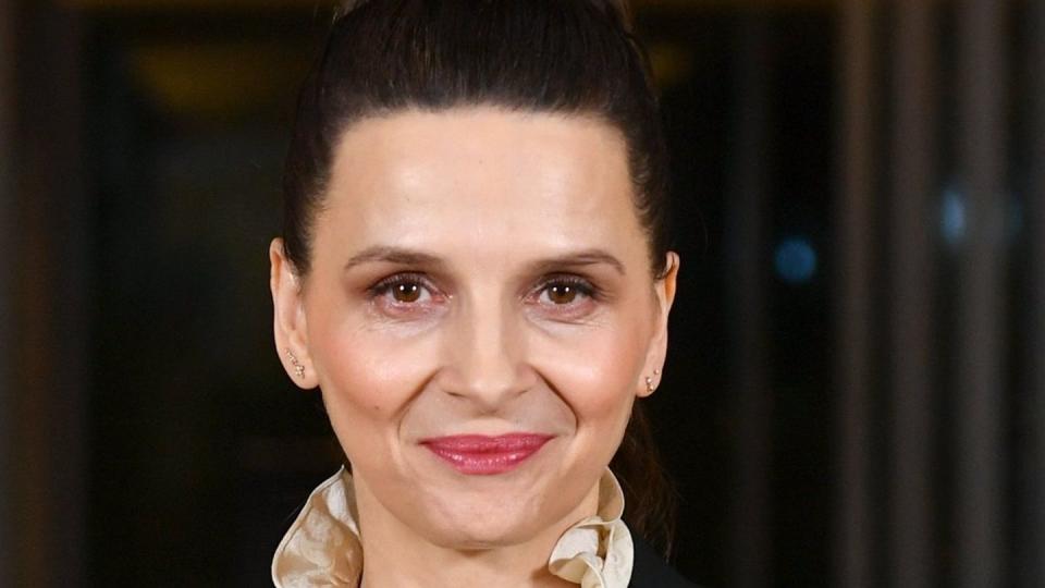 Juliette Binoche weiß, wer sie ist.