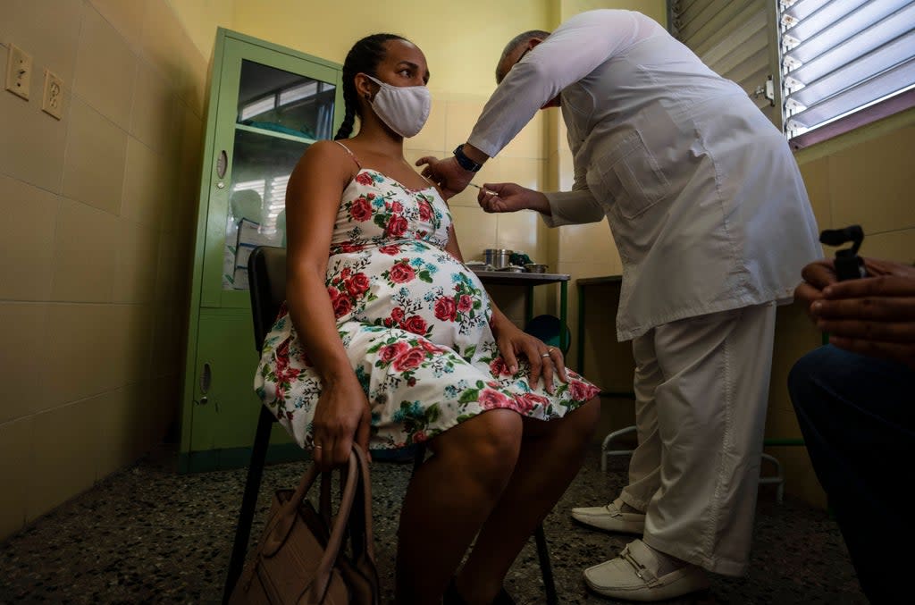 CORONAVIRUS-CUBA VACUNAS (AP)