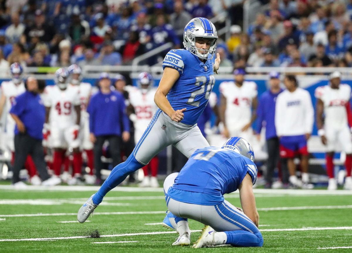 Detroit Lions roster tracker: Full list of moves as Lions trim to 53-man  roster