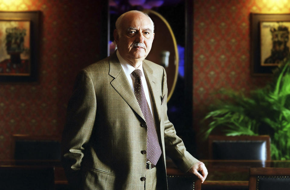 Pallonji Shapoorji Mistry at his office in Mumbai. (Photo by India Picture/Corbis via Getty Images)