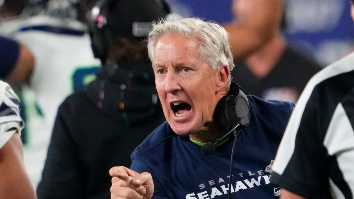 Pete Carroll, Geno Smith want the NFL to ban hip-drop tackles