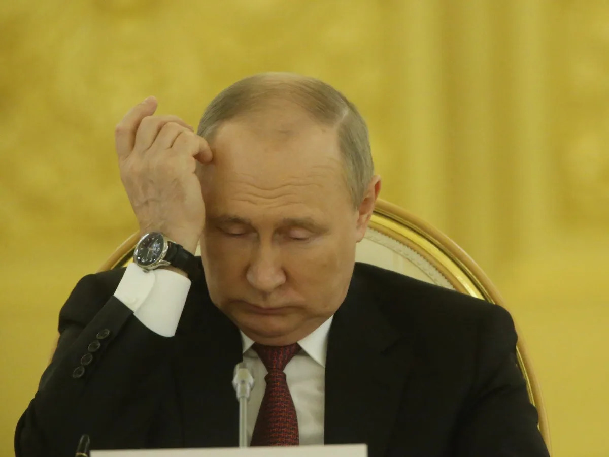 No matter what the Kremlin says, the sanctions against Russia are working and 'c..