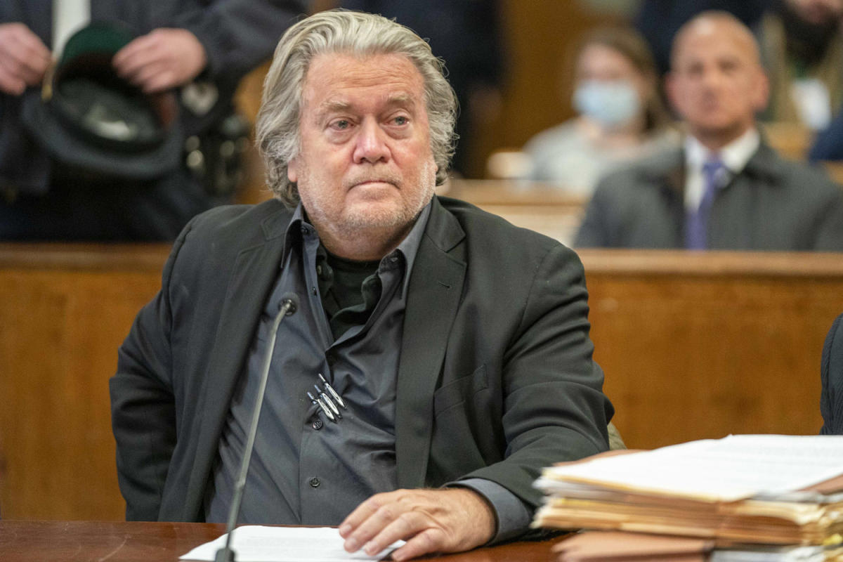 Steve Bannon must report to jail on Monday after Supreme Court rejects last-minute appeal