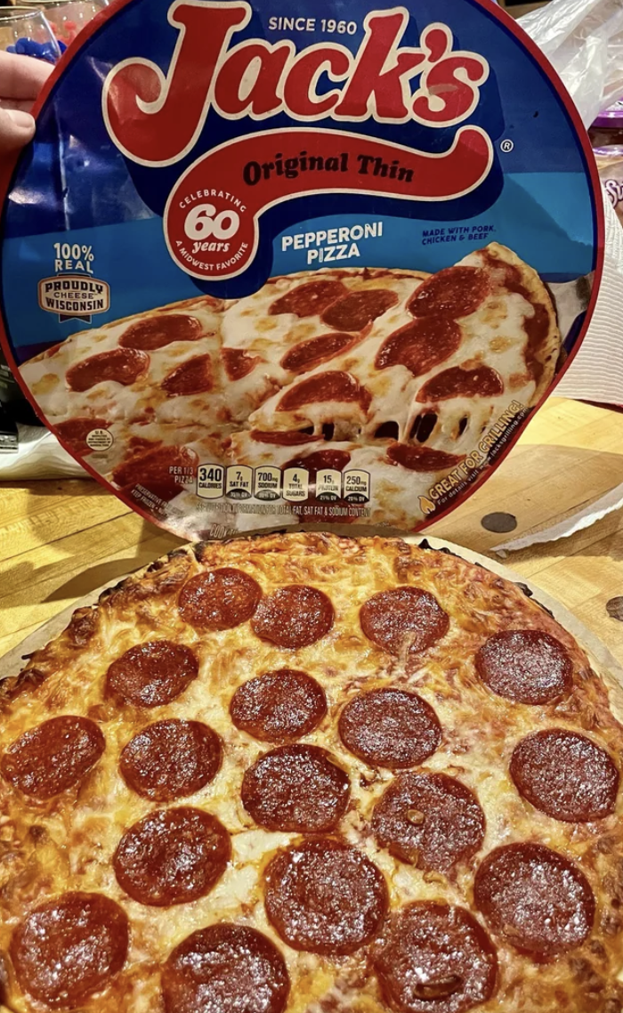 Reddit screenshot of Jack's frozen pizza.