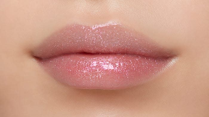 Este es el lujoso labial de Clé de Peau Beauté que utiliza Kim Kardashian