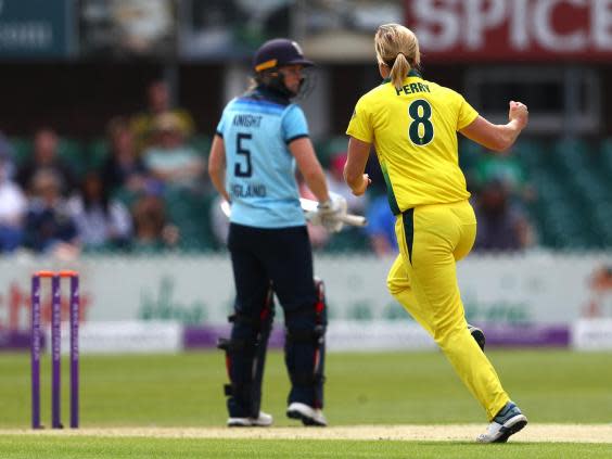 Knight's England were put to the sword by Australia last summer (Getty)