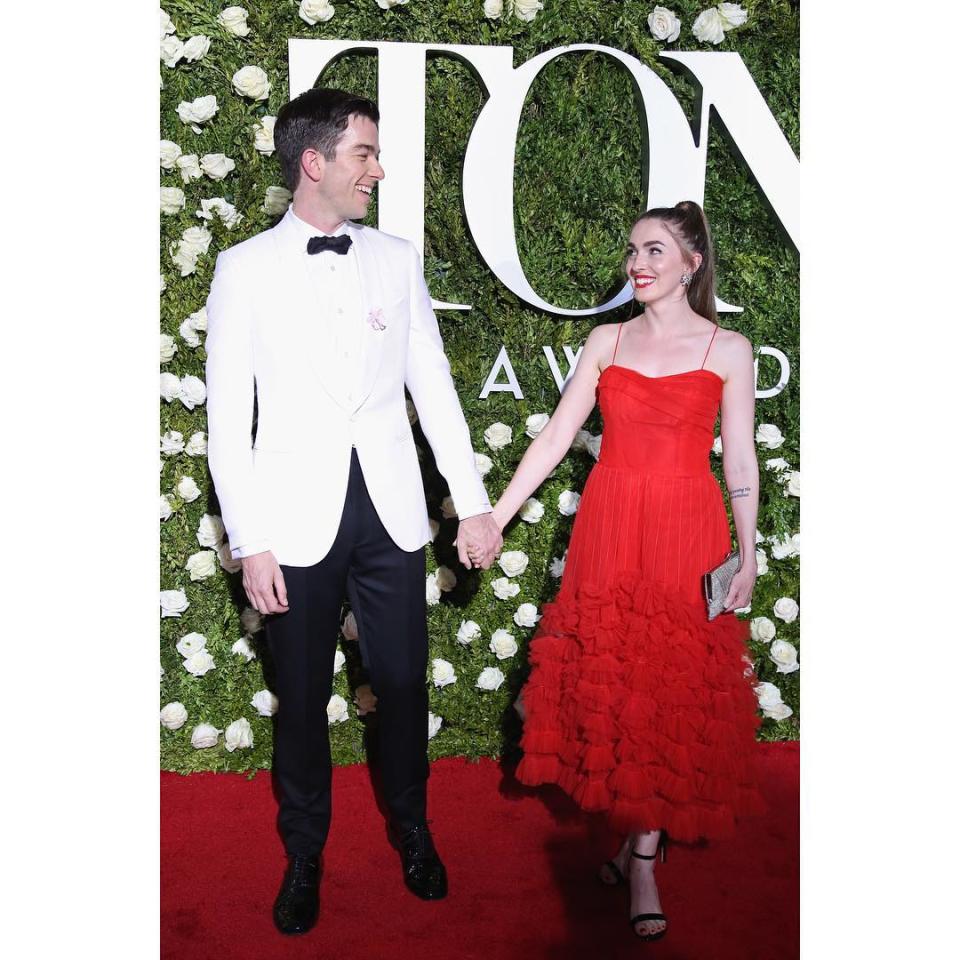 John Mulaney y su esposa Annamarie Tendler. Instagram @antendler