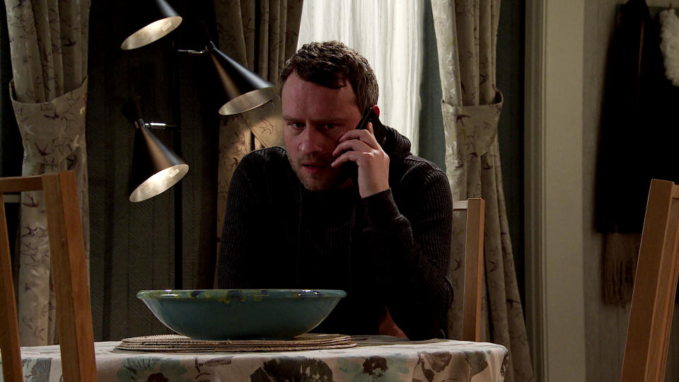 FROM ITV

STRICT EMBARGO -  No Use Before Tuesday 11th April 2023

Coronation Street - Ep 1093435

Friday 21st April 2023

Paul Foreman [PETER ASH] takes a call from his MND specialist hoping to find out one way or the other if heâ€™s got motor neurone disease, but when Billy Mayhew [DANIEL BROCKLEBANK] returns home he quickly kills the call.  

Picture contact - David.crook@itv.com

This photograph is (C) ITV and can only be reproduced for editorial purposes directly in connection with the programme or event mentioned above, or ITV plc. This photograph must not be manipulated [excluding basic cropping] in a manner which alters the visual appearance of the person photographed deemed detrimental or inappropriate by ITV plc Picture Desk. This photograph must not be syndicated to any other company, publication or website, or permanently archived, without the express written permission of ITV Picture Desk. Full Terms and conditions are available on the website www.itv.com/presscentre/itvpictures/terms
