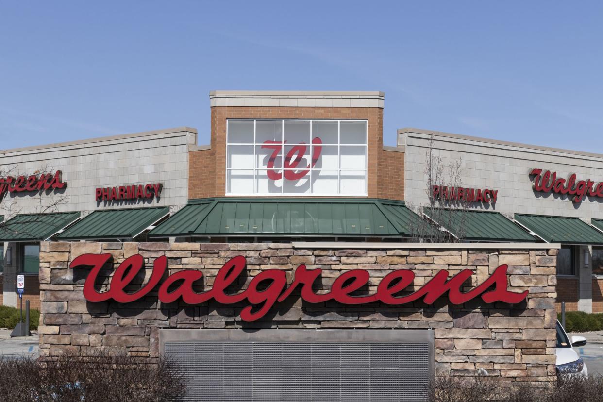 Noblesville - Circa March 2021: Walgreens Retail Location. Walgreens is booking COVID-19 vaccine appointments at pharmacies.