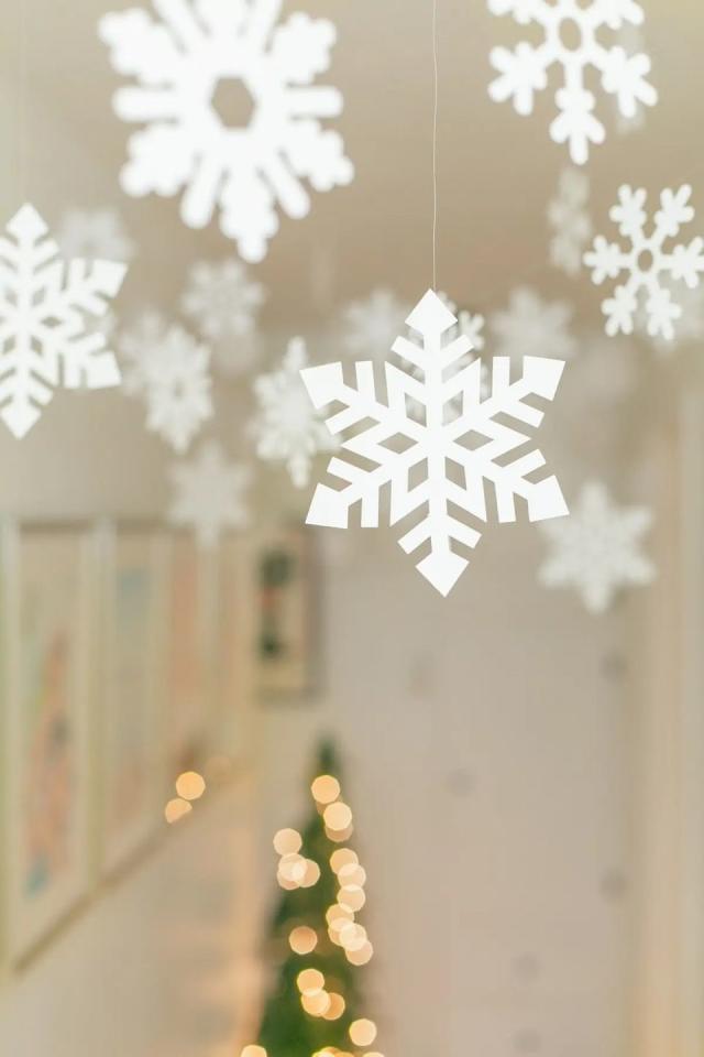 Mini Papercut Snowflakes * White Glitter Foam * Two Sets * 28