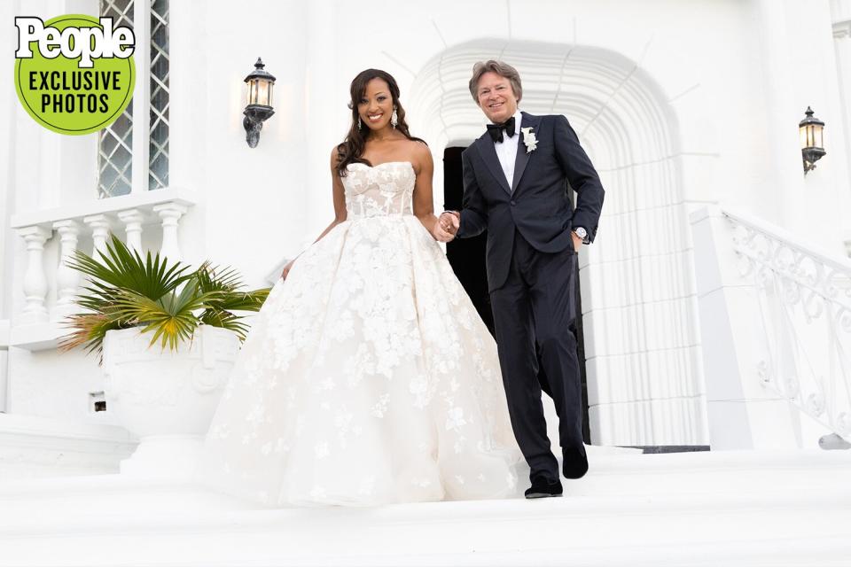 Anthony Anderson officiating his friends' Wedding of AJ Williams and John Henson