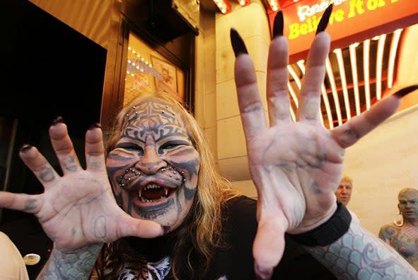 Daniel Avner who was better known as Stalking Cat