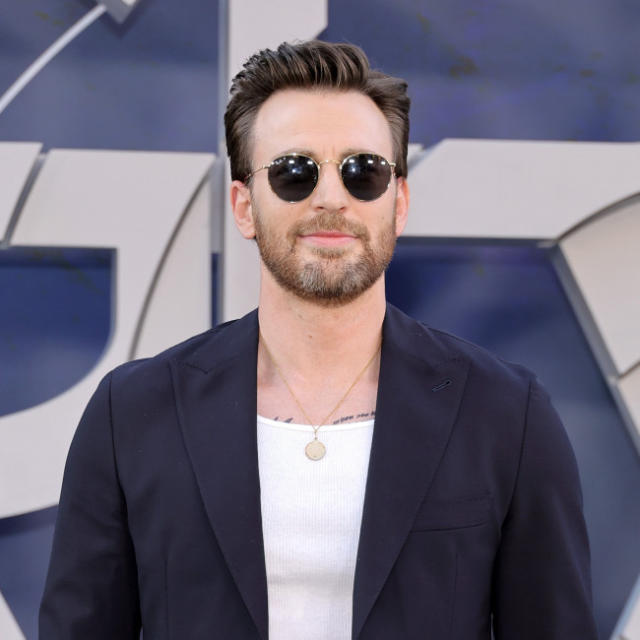 When 'Captain America' Chris Evans Asked Former S*xiest Man Paul