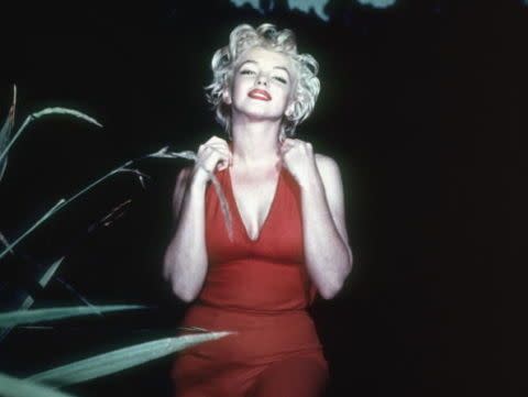 <p> Apparently&#xA0;some believe&#xA0;that Marilyn Monroe and JFK frequented Frank Sinatra&apos;s guest house, which was allegedly called the &quot;sex shack.&quot; </p>