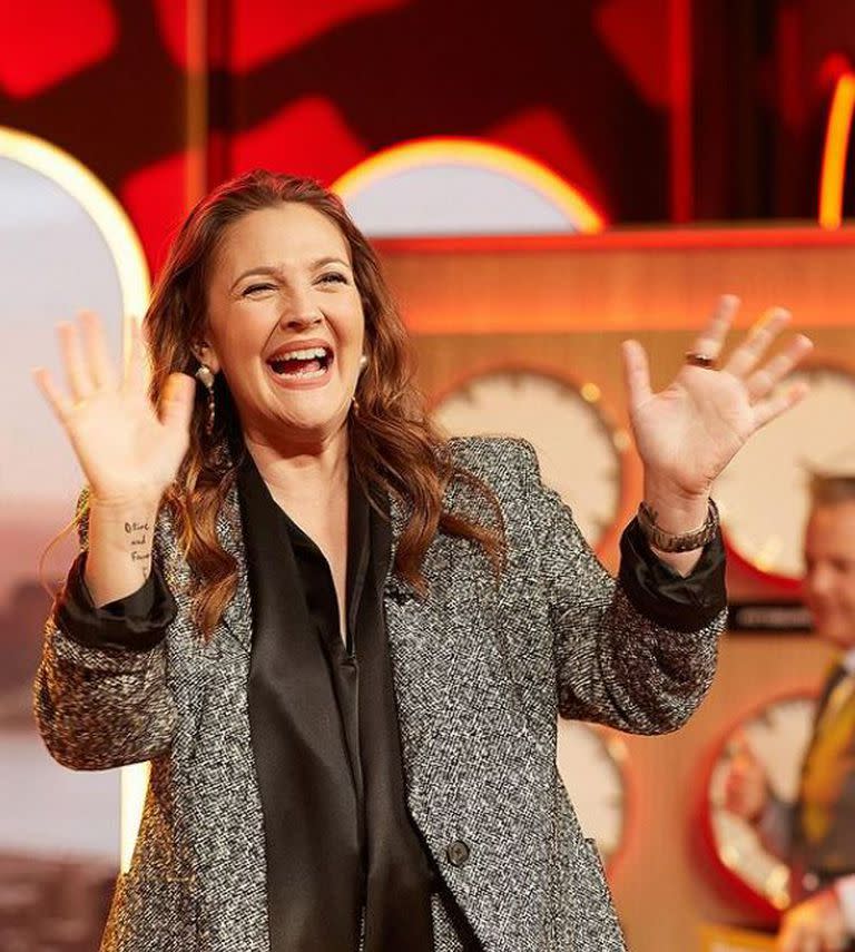 Drew Barrymore renovó una nueva temporada de su show de TV