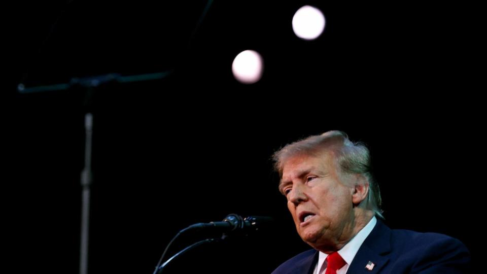 PHOTO: Republican presidential candidate Donald Trump holds a rally in advance of the New Hampshire presidential primary election in Rochester, New Hampshire, January 21, 2024. (Mike Segar/Reuters)