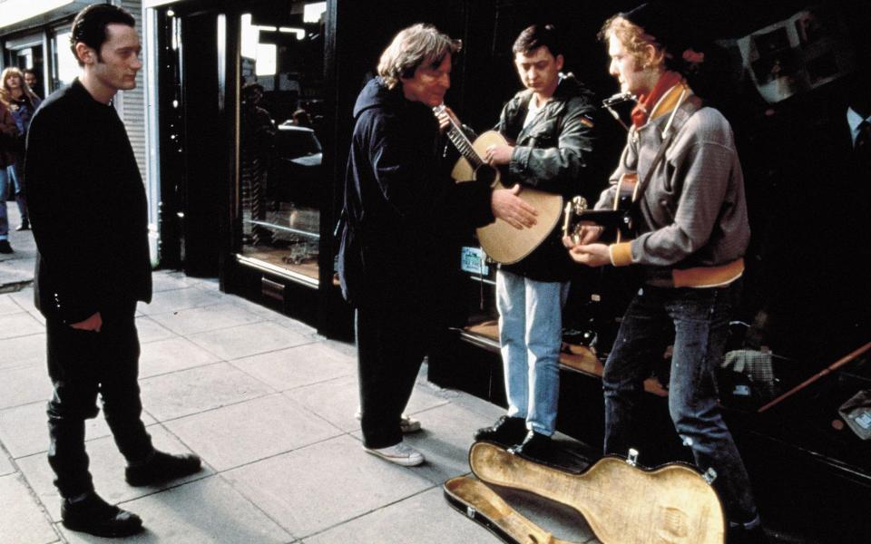 Poached off the street: buskers were cast in The Commitments - Alamy