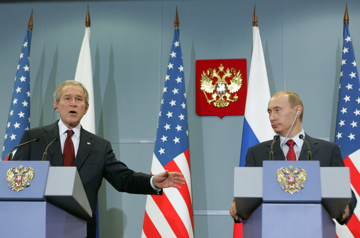 George W. Bush with Vladimir Putin 