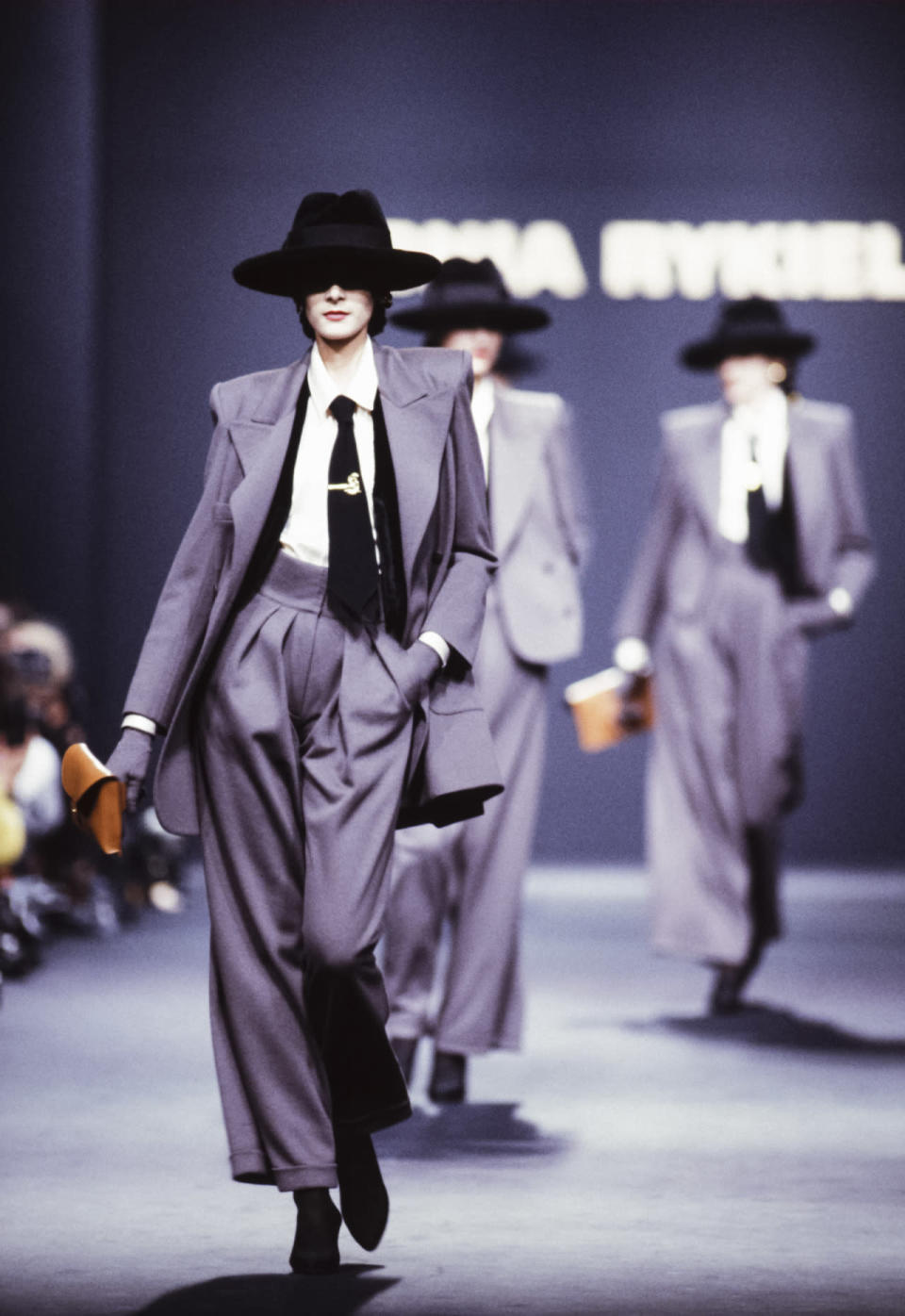 Models wear oversized suits at Sonia Rykiel’s fall 1989 show in Paris.