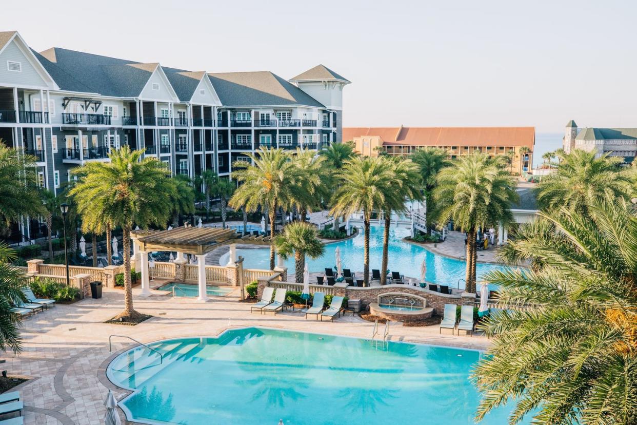 henderson beach resort pools