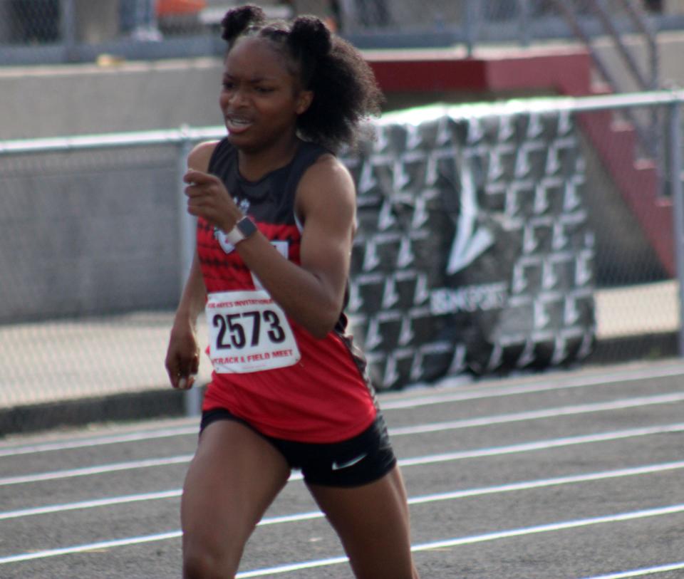 Bishop Kenny's Ka'Myya Haywood (2573) races to first place in the girls 800-meter run at the 2022 Bob Hayes Invitational. She ranks second in Florida at the distance and placed seventh at last weekend's New Balance Indoor Nationals in Boston.