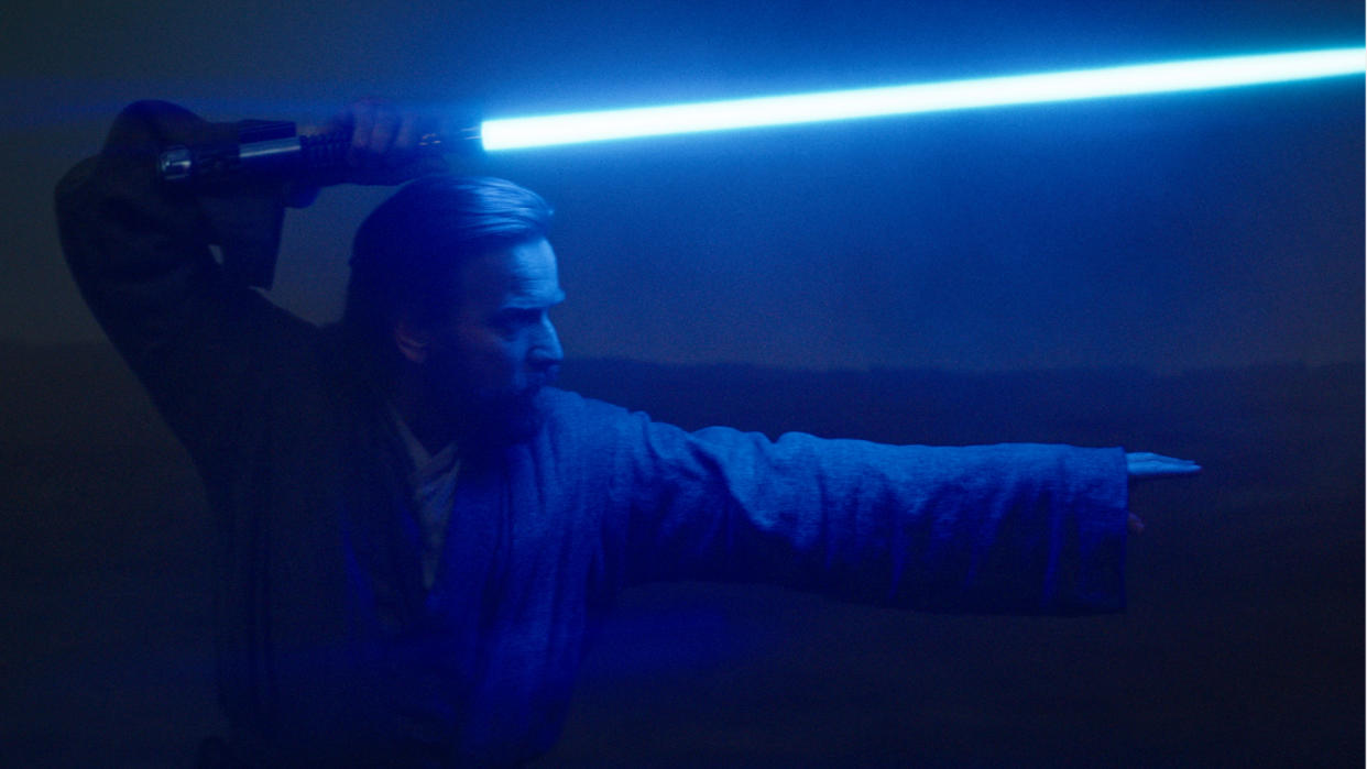  Ewan McGregor and Hayden Christensen in Obi-Wan Kenobi episode 5. 