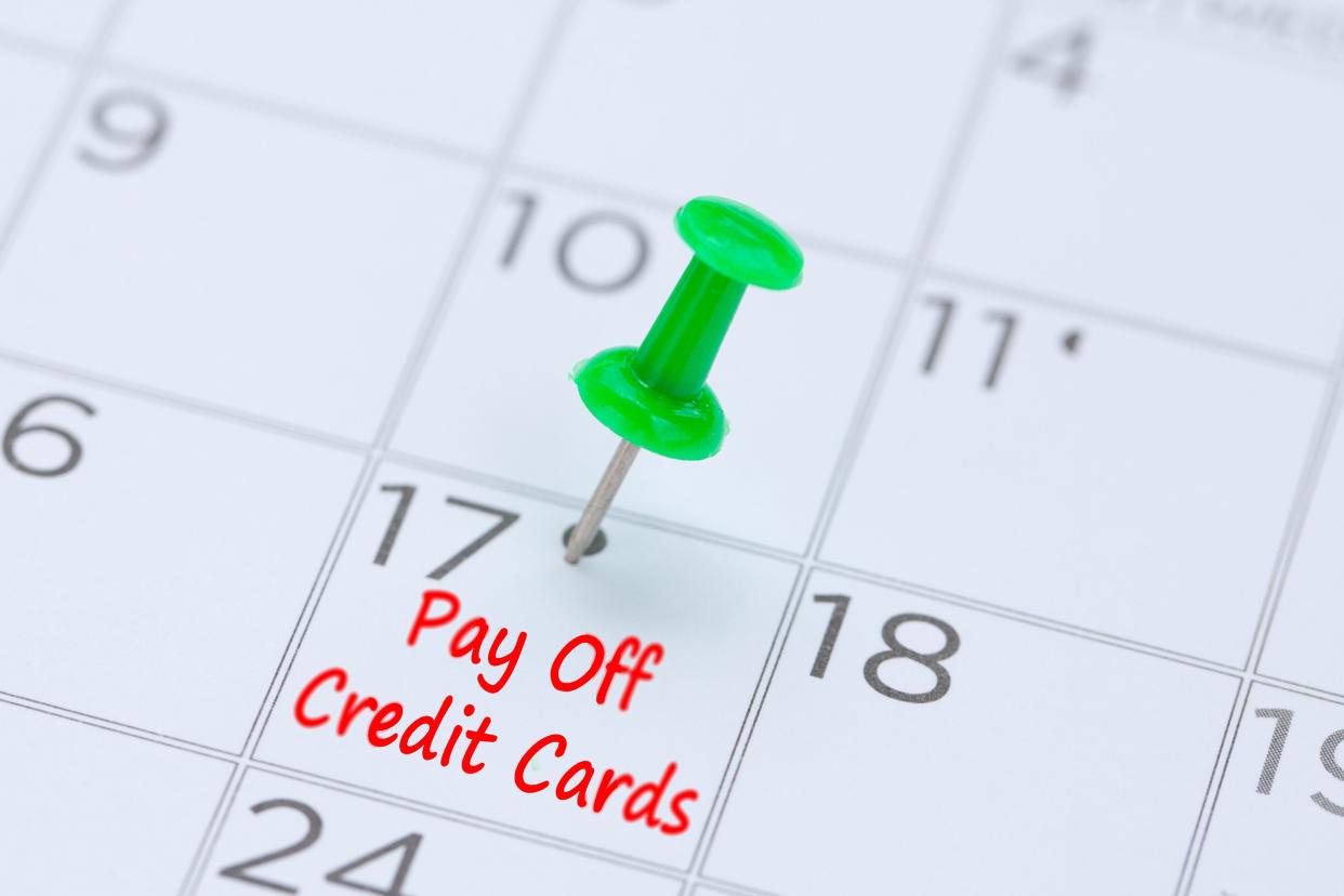 Pay credit card reminder on calendar