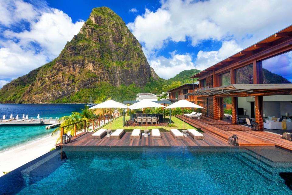  (Sugar Beach, St Lucia)