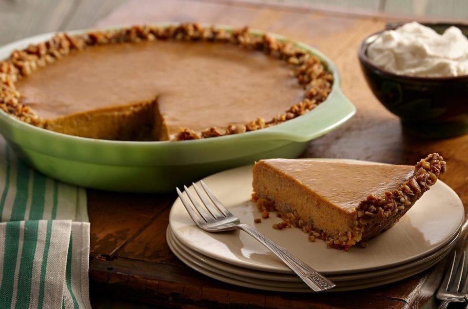 Spiced Pumpkin Pie With Pepita Crust